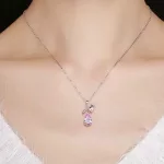 Ezüst nyaklánc tulipános medállal, kristállyal díszítve, pink