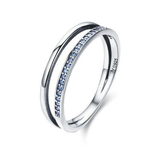 Ezüst gyűrű kristályokkal, kék, 8-as méret