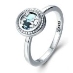 Ezüst gyűrű kék kristállyal, 7