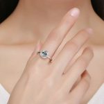 Ezüst gyűrű kék kristállyal, 7