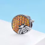 Ezüst charm, méhecske