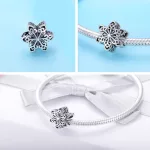 Ezüst hópihe charm  