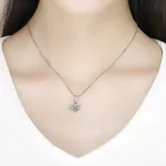 Ezüst méhecske charm cirkóniumkristállyal 