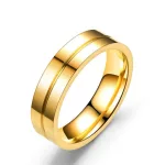 Nemesacél férfi karikagyűrű vésett csíkkal, arany, 8