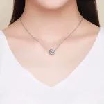 Ezüst charm, virág