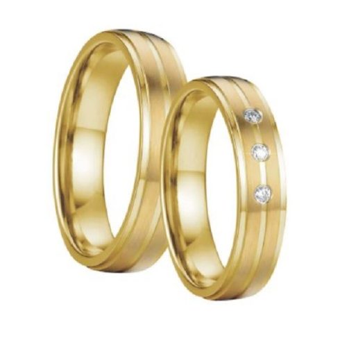 Női karikagyűrű, vésett csíkkal, rozsdamentes acél, aranyszínű, 10-es méret