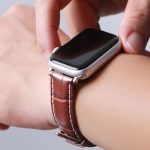 Apple watch óraszíj fém csattal, bőr, 42-44 mm, barna