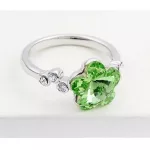 Virág formájú gyűrű, Peridot zöld, Swarovski köves, 5,5
