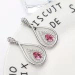 Csepp alakú fülbevaló Swarovski kristállyal, rózsaszín