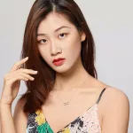 Ezüst nyaklánc ékszerüveggel