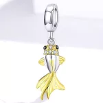 Ezüst charm, aranyhal, sárga