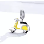 Ezüst motor charm, sárga