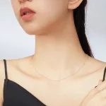 Ezüst nyaklánc golyókkal