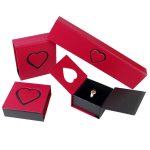 Prémium ékszerdoboz szív mintával karperechez