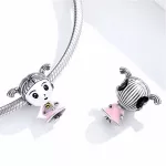 Ezüst charm, lány