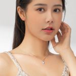 Ezüst nyaklánc Nap medállal