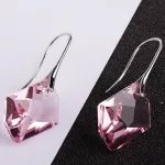 Rombusz fülbevaló,  Világos Rózsa , Swarovski köves
