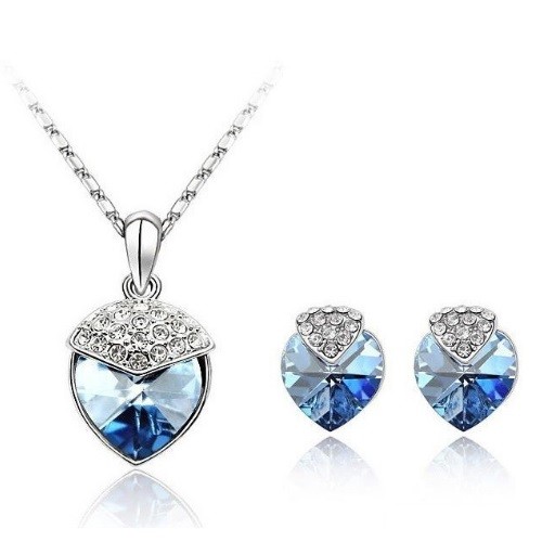 Szív alakú ékszer szett, Világos Zafír, Swarovski köves