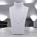 14k arany nyaklánc, szív és kristály medálokkal