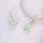 Ezüstcharm vintage stílusban