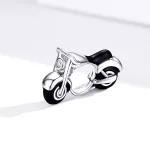 Ezüstcharm, motor