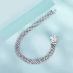 Ezüst karkötő rózsával és kristályokkal, 19 cm