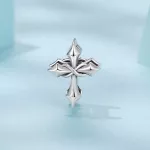 Ezüst charm 925, kereszt