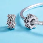 Ezüst charm 925 virágokkal