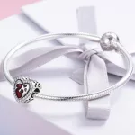 Ezüst charm, anya gyermekével
