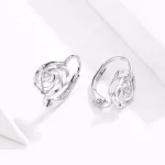 Ezüst fülbevaló, rózsa