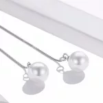 Ezüst fülbevaló fehér gyönggyel