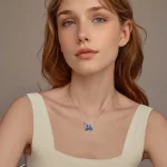 Ezüst női nyaklánc, kék pillangó