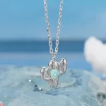 Ezüst női nyaklánc kaktuszmedállal