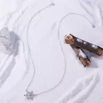 Ezüst nyaklánc hópihemedállal