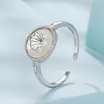 Ezüstgyűrű gyöngyházzal, állítható méret