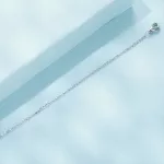 Ezüst bokalánc minimalista stílusban